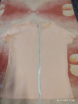 Dámské trika Adidas,guess - 2