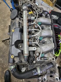 Díly z motoru 2.2 HDI (4HL, 4HT) - 2