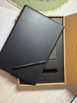 Grafický tablet One by Wacom M - 2