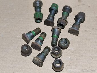 Stefty kol a matice  PF 62 - 2