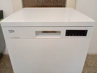 Myčka nádobí Beko 3x koš - 2