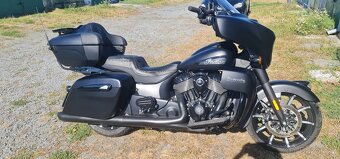 Indian Roadmaster Dark Horse - 2