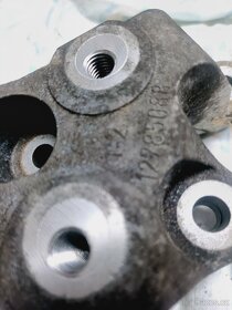 Držák motoru Saab 12785088 - 2