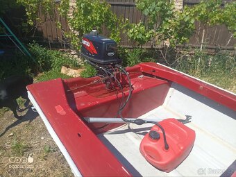Prodám Motorový člun 5hp - 2