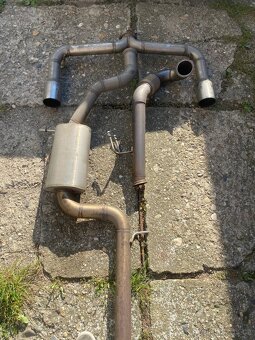 Nerezový výfuk Seat Leon 5f - 2