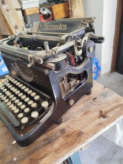 Psací stroj Mercedes - 2