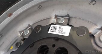 Setrvačník DSG 7-rychlostí 05L105266K - 2