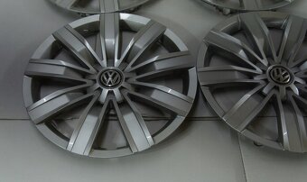 Poklice Volkswagen 17" ORIGINÁLNÍ č. A15 - 2