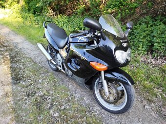 Suzuki Gsx 750F Nová STK 2029 - 2