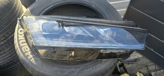 Škoda Octavia IV pravý full led světlo - 2