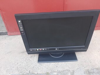 3 X televize plně funkční všechny - 2