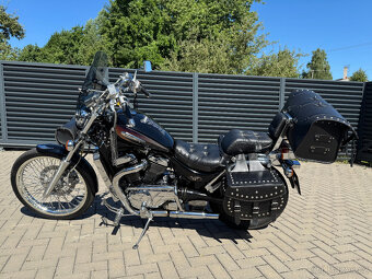 Suzuki VS 800 GL Intruder - 2