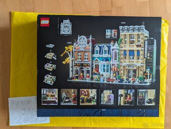 Lego 10278 Policejní stanice - 2