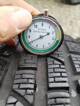 215/45/17 zimni pneu PIRELLI 215/45 R17 - 2