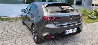 Mazda 3 2.0i 90 kW Automat | 2022 | 17 880 km | Záruka - 2