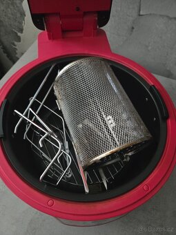 Horkovzdušná fritéza Klarstein VitAir Turbo černo-červená - 2
