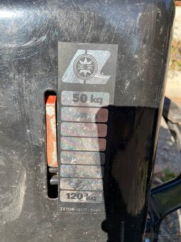 Sedačky Zetor 5911/5400 a blatníky - 2