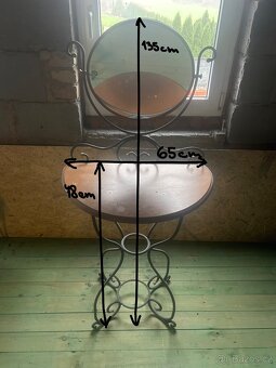 Toaletní stolek se židličkou - 2