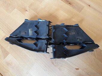 Přední mřížky nárazníku Škoda Superb III – levá + pravá - 2