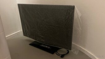 LCD TV SAMSUNG LE40B650, 102 cm - 2