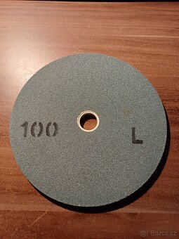 Brusný kotouč Carborundum 175x8x20 - 2