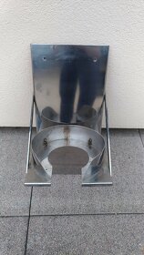 Nástěnný nerezový držák barelů - 2