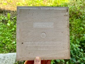 Staré bílé obkladačky - 2