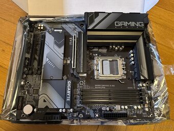 Prodám Gigabyte Gaming X AX B650 AM5 DDR5 ATX - 2