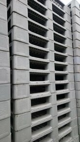 Koupím plastové palety H1 - 2