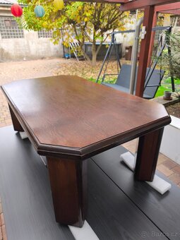 Konferenční stolek - 2