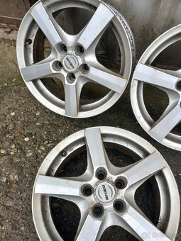 Alu disky"16" Renault,sada 1200kc - 2