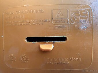 Sedacka na kolo Thule Ride Along se dvema rychloupinaky - 2