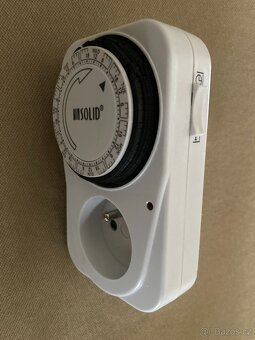 týdenní spínací zásuvka - 2