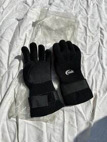 neoprénové rukavice - 2
