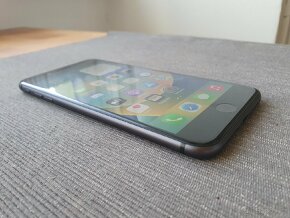 Apple Iphone 8 plus 256gb space gray zánovní - 2