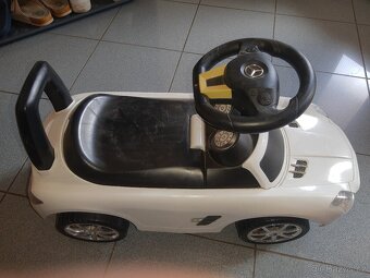Odrážedlo dětské auto mercedes - 2