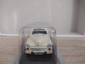 Legendární automobily minulé éry - 10 - 2