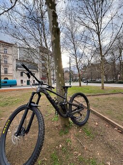 Trek Slash 7 2023 - 2