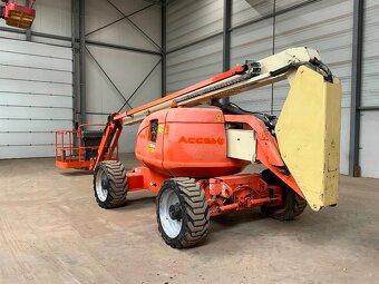 PRACOVNÍ TERÉNNÍ KLOUBOVÁ PLOŠINA JLG 600 AJ - 2