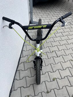 Koloběžka Arcore 6TEEN, kola 16"/16" - 2