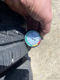 Pneu 215/65 R16C - 2