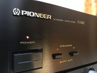 Pioneer A-445 Top stav - 2