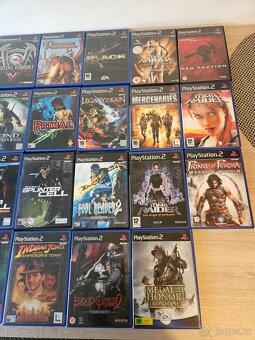 Playstation 2 hry v top stavu s manuály - 2