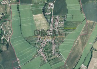 Spoluvlastnický podíl 728 m2 na pozemcích v k.ú. Moravany u - 2