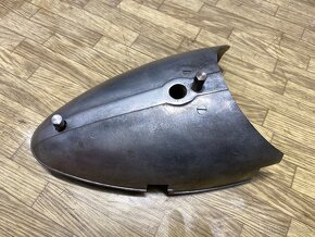 Velorex 350 mechanika - prave viko motoru - 2
