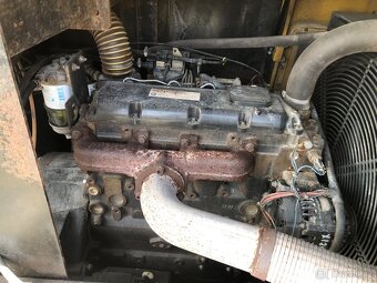 Mobilní šroubový diesel kompresor Atmos PDP 70 - 2
