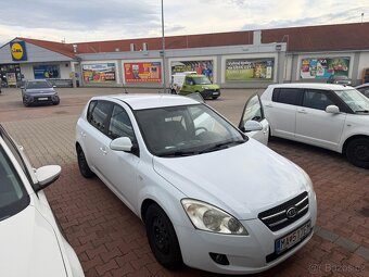 Predam kia ceed 1.4 benzin - 2