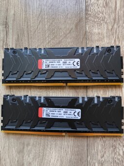 HyperX Predator rgb 16GB KIT DDR4 3200MHz CL16 - 2