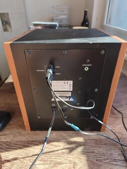 Reproduktory Genius SW-HF 2.1 – na náhradní díly / levně - 2