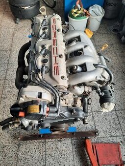 Porsche 944 S2 3.0 motor + převodovka - 2